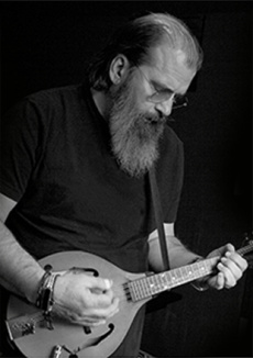 Steve Earle & The Dukes